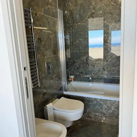 Luxury Sea-view 1 Bedroom , Monaco Border * Roquebrune-Cap-Martin